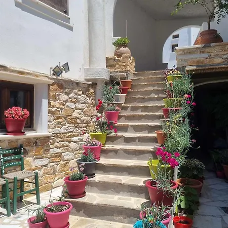 Tolis Апартаменты Kinidaros