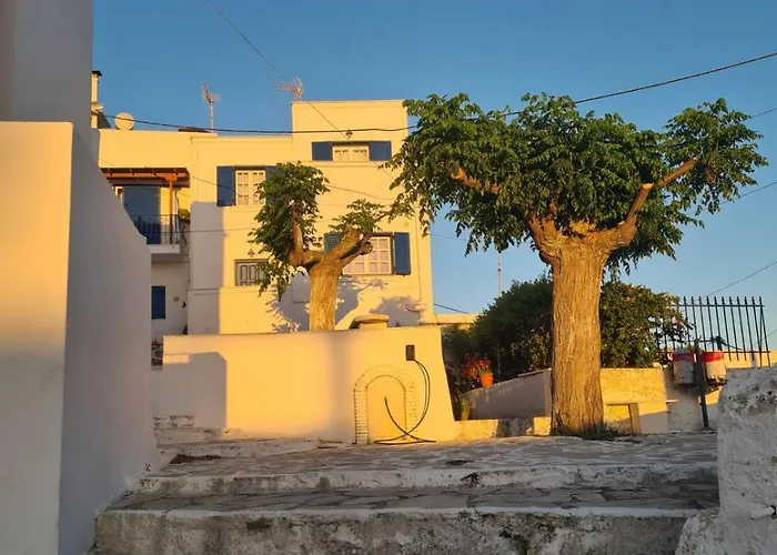 Apartment Tolis Kinidaros